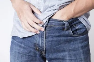 eliminar picazon en los testiculos